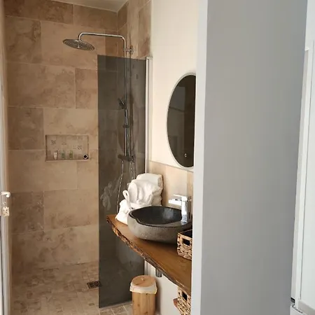 Villa Magnifique De Gamme Avec Jacuzzi L'attrape Reve Les Plantiers