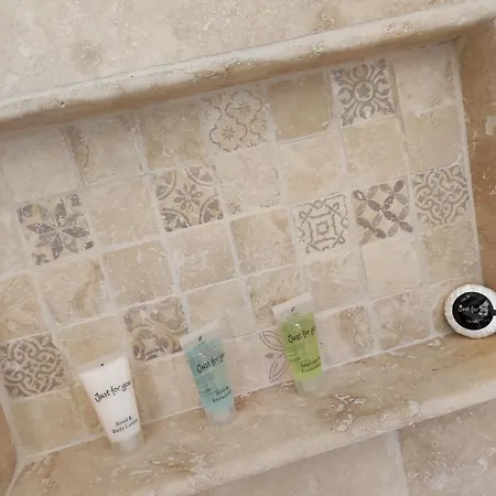 Magnifique De Gamme Avec Jacuzzi L'attrape Reve ヴィラ *