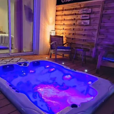 Villa Magnifique De Gamme Avec Jacuzzi L'attrape Reve *