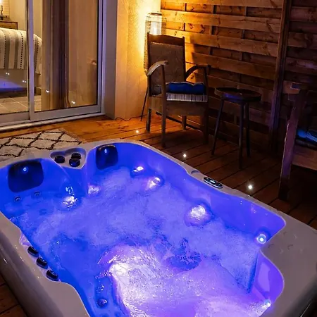 Magnifique De Gamme Avec Jacuzzi L'attrape Reve *